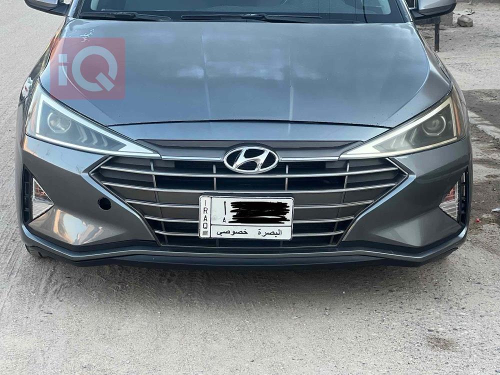 هیوندای ئەلەنترا
